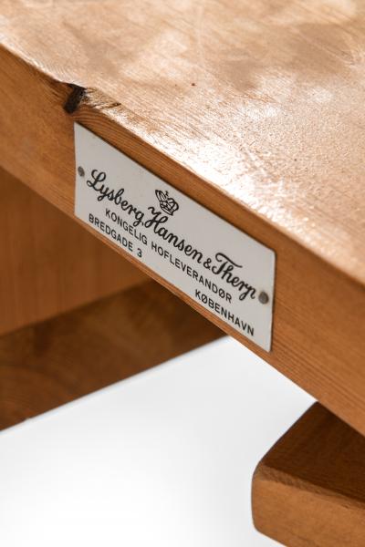 Ernst K hn Dining Table Produced by Lysberg Hansen Therp