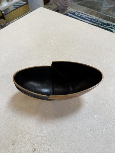 Esa Fedrigolli Esa Fedrigolli Sculptural Bowl in Cast Bronze Italy 1970s