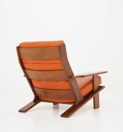 Esko Pajamies Scandinavian Lounge Chairs model Pele by Esko Pajamies