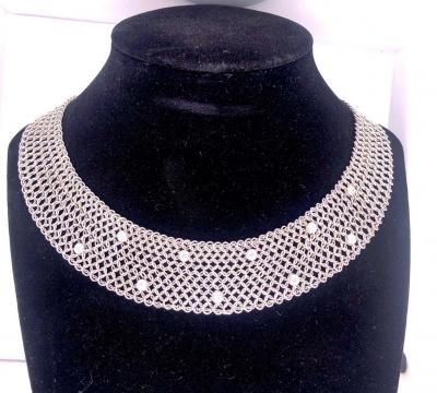 Estate Art Deco Style 18 Karat White Gold and Diamond Mesh Necklace