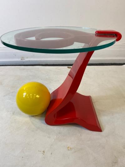 Ettore Sottsass ITALIAN POST MODERN MEMPHIS ENAMELED RED AND YELLOW METAL TABLE