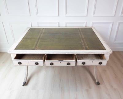 European Early 19th Century Partners Desk with Bronze Mounts and Leather Top