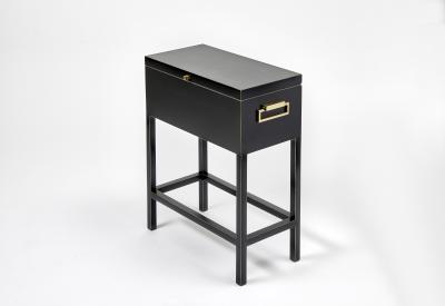 Eva Quateman Bennett Box Table