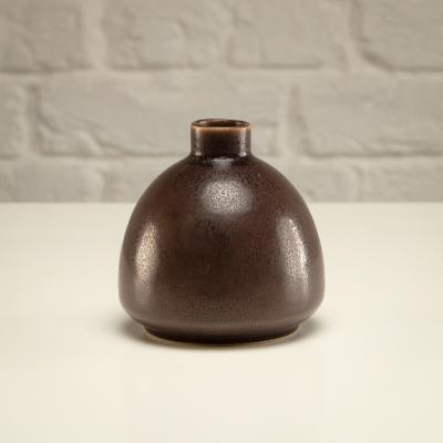 Eva St hr Nielsen Saxbo Model 39 Vase by Eva St hr Nielsen Denmark 1950s