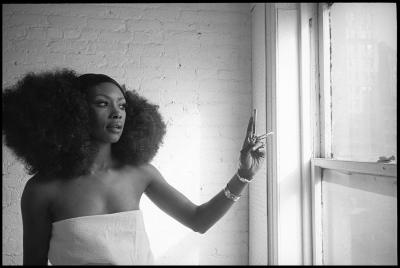 Eve Arnold A Model in Harlem