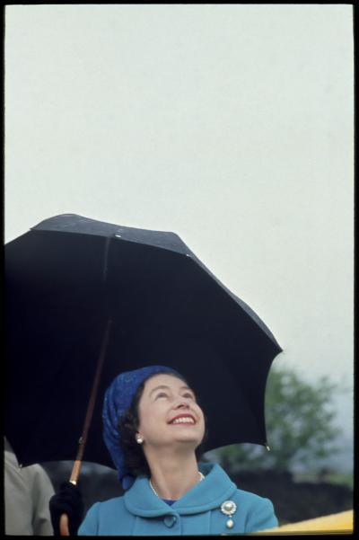 Eve Arnold Queen Elizabeth II in Manchester