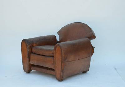 Exceptional Aged Leather French Art Deco Adjustable Club Chair
