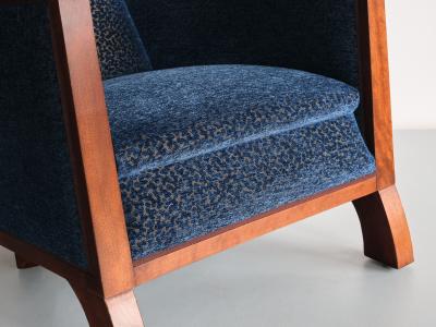 Exceptional Art Deco Arm Chair in Blue Velvet and Maple Northern France 1920s