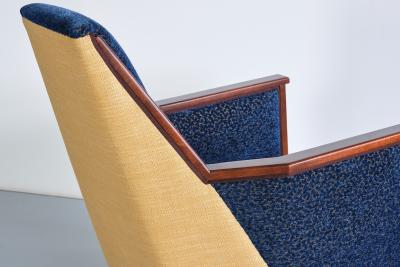 Exceptional Art Deco Arm Chair in Blue Velvet and Maple Northern France 1920s