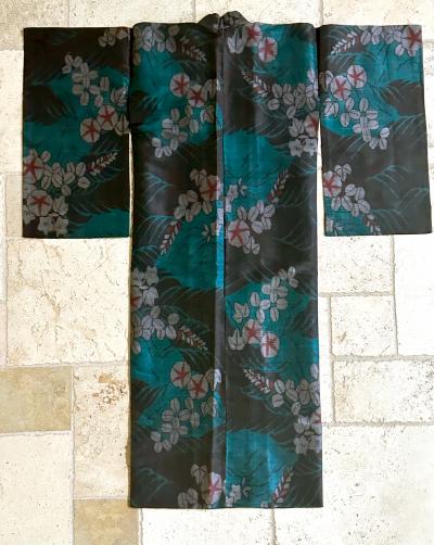 Exceptional Japanese Summer Asa Hitoe Weft Ikat Kimono Provenance