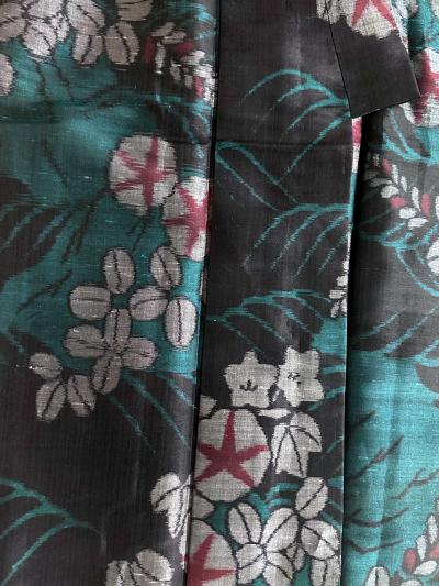 Exceptional Japanese Summer Asa Hitoe Weft Ikat Kimono Provenance