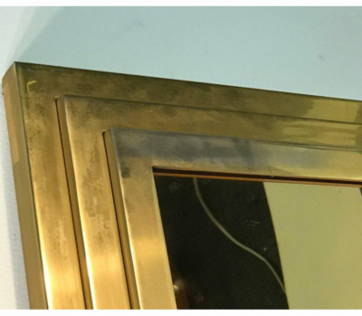 Exceptional Modern Brass Finish Mirror Triple Tiered Design