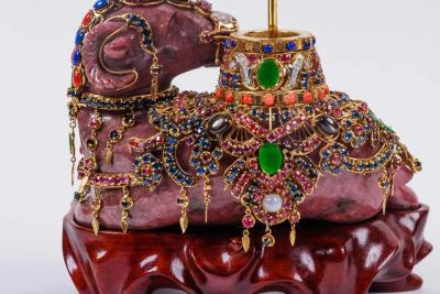 Exquisite 14K Gold Diamonds Emeralds Rubies Semi Precious Stone Camel