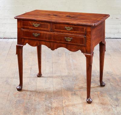 Exquisite Early English Lowboy