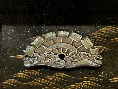 Exquisite Japanese Lacquer Maki e Suzuribako by Koma Kyuhaku Edo Period