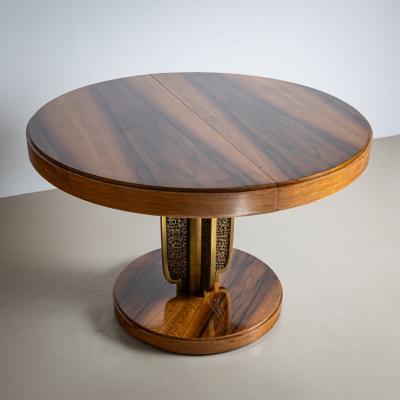 Extendable Table in the style of Luciano Frigerio Italy