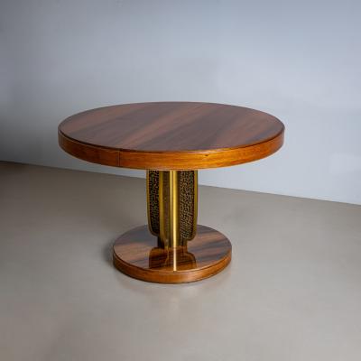 Extendable Table in the style of Luciano Frigerio Italy