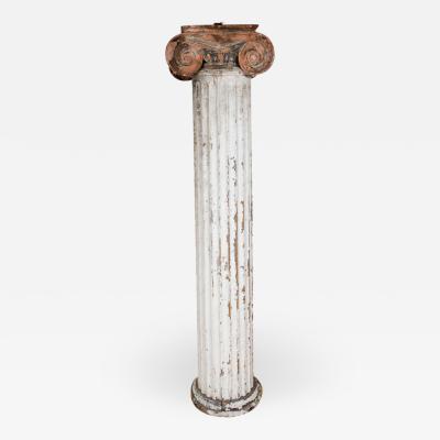 F 02 Ionic Column