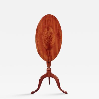 FEDERAL CANDLESTAND WITH AN INLAID OVAL TOP