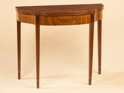 FEDERAL SERPENTINE FRONT INLAID CARD TABLE