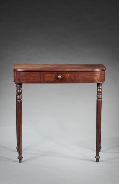 FEDERAL SERVING TABLE