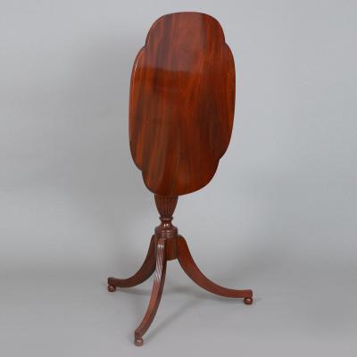 FEDERAL TILT TOP CANDLESTAND