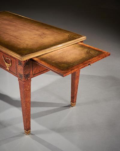 FINE 19TH CENTURY FRENCH NEOCLASSICAL STYLE WRITING TABLE