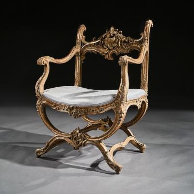 FINE 19TH CENTURY ITALIAN VENETIAN CARVED GILTWOOD ARMCHAIR