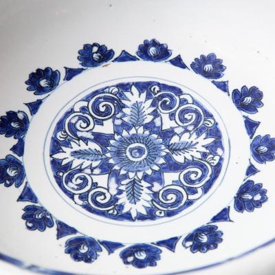 FRENCH 18TH CENTURY BOWL OR SERVING DISH