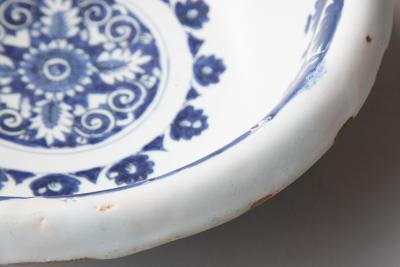 FRENCH 18TH CENTURY BOWL OR SERVING DISH