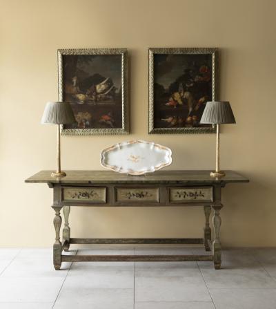 FRENCH 18TH CENTURY LARGE OVAL EARTHENWARE SERVING DISH WITH A SHAPED EDGE