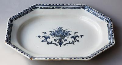FRENCH 18TH CENTURY OCTAGONAL PLATTER OR SERVING DISH