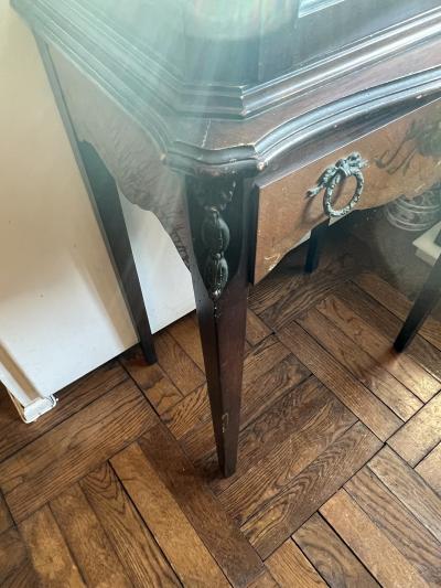 FRENCH PETITE ANTIQUE VITRINE