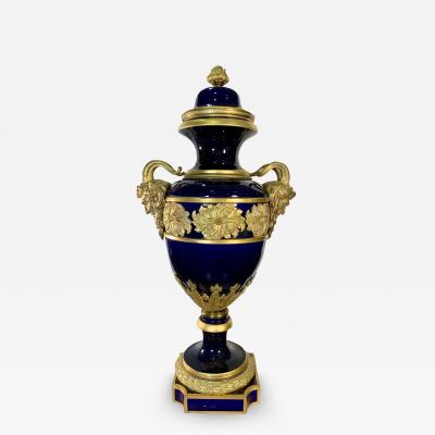 FRENCH SEVRES STYLE ORMOLU MOUNTED COBALT BLUE LIDDED VASE 19TH CENTURY