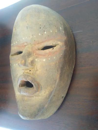 Fang Kefwebi Mask