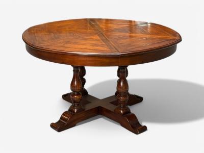 Farmhouse Style Walnut Jupe Round Dining Table USA 20th C 