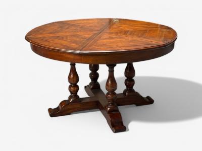 Farmhouse Style Walnut Jupe Round Dining Table USA 20th C 