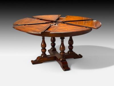 Farmhouse Style Walnut Jupe Round Dining Table USA 20th C 
