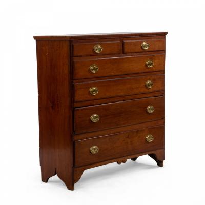 Federal Style Mahogany Colored Chest of Drawers