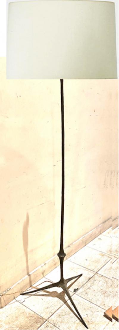 Felix Agostini Felix Agostini refined bronze standing lamp