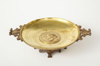 Ferdinand Levillain cup in bronze late 19th century by F Levillain