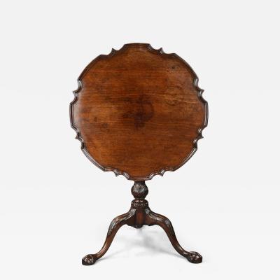 Fine 18thc George II mahogany tripod table with superb original patina