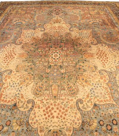 Fine Antique Persian Kirman Handmade Wool Rug