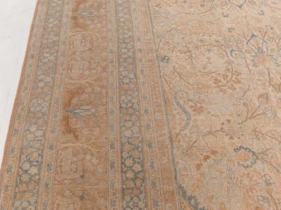 Fine Antique Persian Meshad Animal Hand Knotted Wool Carpet