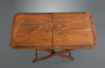 Fine Coaching Table