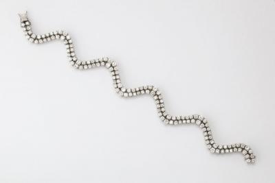 Fine Diamond Bracelet With Flexible Undulating Design