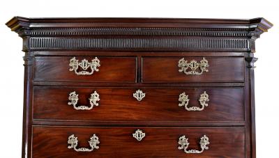 Fine George III Mahogany Chest on Chest