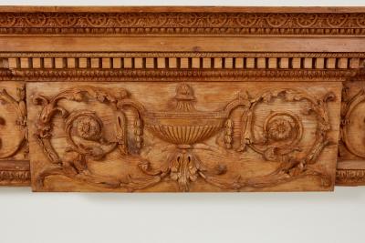 Fine Georgian Carved Chimneypiece