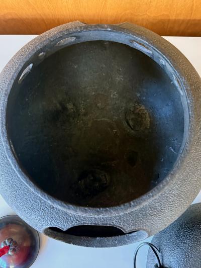 Fine Japanese Cast Iron Chagama Set for Tea Ceremoney