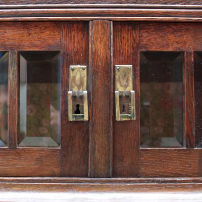 Fine Jugendstil Oak Buffet